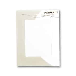 5560<br>Portrait<br>For Up To 6 x 8 Prints<br>Side Open